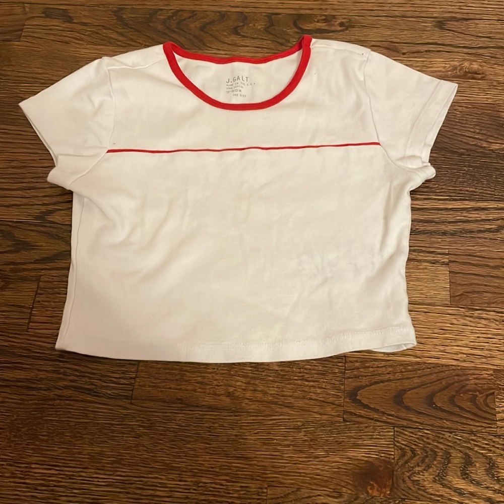 Brandy Melville cropped shirt